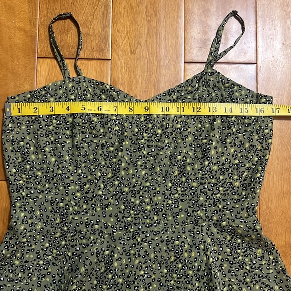 Calvin Klein Jeans Olive Green Leopard Print Mini Dress Size S Fairy Boho Casual - Picture 4 of 13